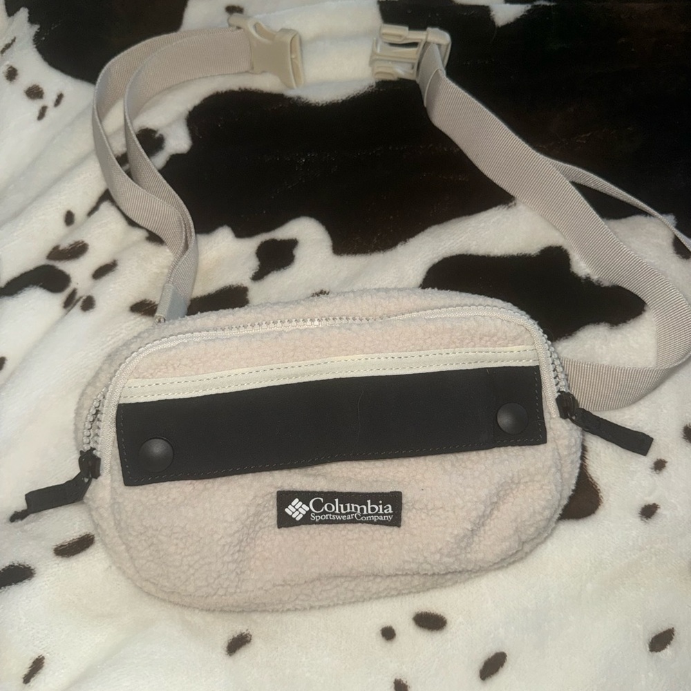 Columbia Sherpa hip pack